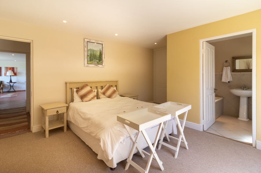 9 Bedroom Property for Sale in West Bank Eastern Cape